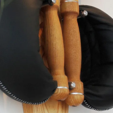 Настенный набор гантелей NOHrD Swing Board орех 40 кг - Фото 5